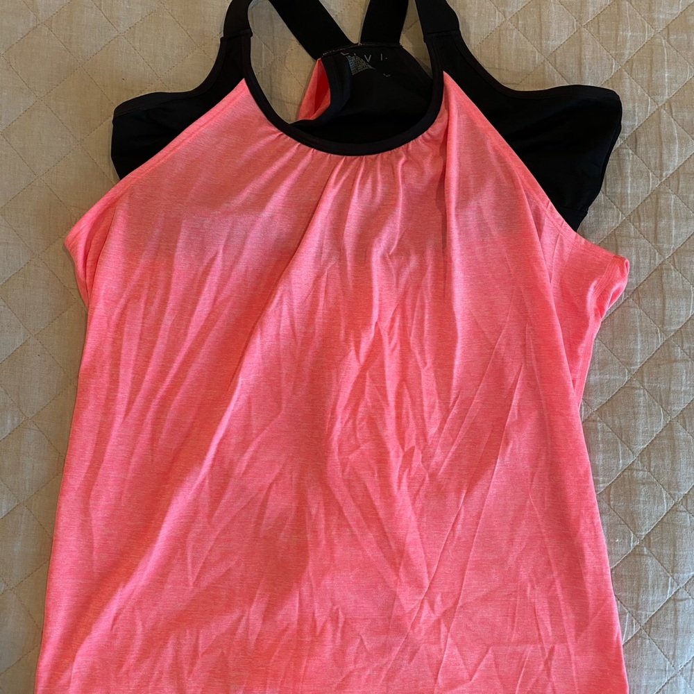 Livi built in exercise top